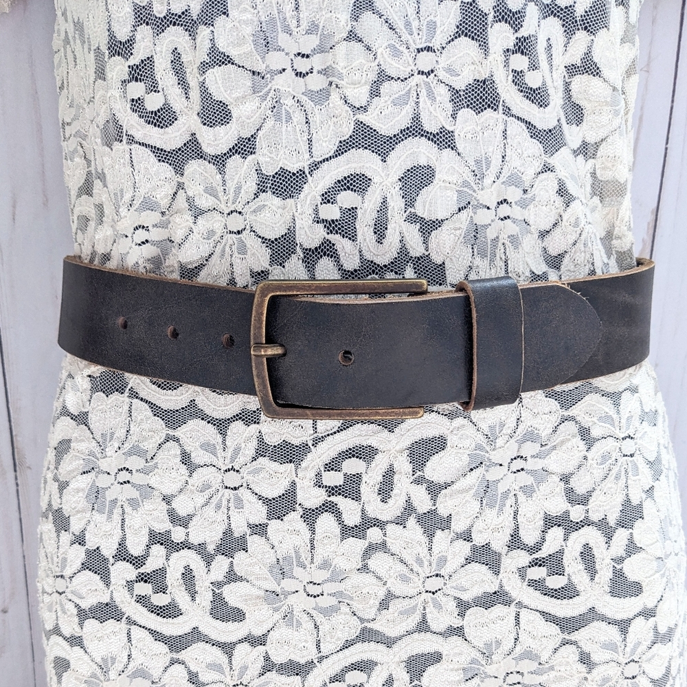 Vintage Gap Belt - Black Leather - Sz Med / 28
